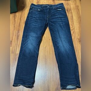 American Eagle Outfitters Men's Deep Indigo Jeans